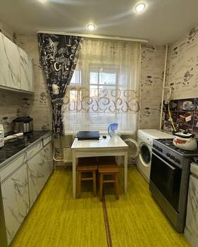 3-к квартира, на длительный срок, 64м2, 8/10 этаж