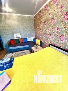 1-к квартира, посуточно, 42м2, 1/1 этаж