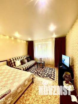 1-к квартира, посуточно, 40м2, 3/5 этаж