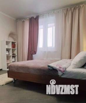 2-к квартира, посуточно, 52м2, 1/1 этаж