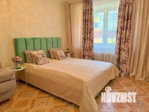 1-к квартира, посуточно, 37м2, 1/9 этаж