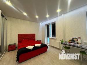 Студия квартира, посуточно, 30м2, 10/18 этаж