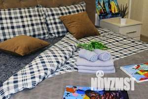 1-к квартира, посуточно, 52м2, 8/16 этаж