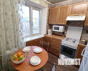 1-к квартира, посуточно, 32м2, 4/4 этаж