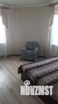 1-к квартира, посуточно, 39м2, 4/9 этаж