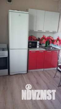 1-к квартира, посуточно, 39м2, 4/9 этаж