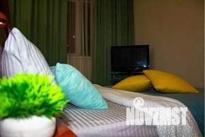 1-к квартира, посуточно, 40м2, 7/16 этаж