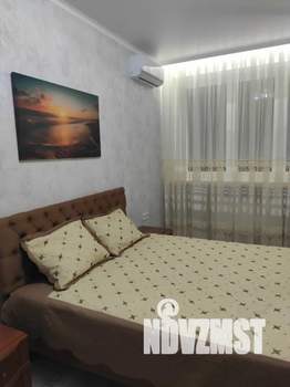 1-к квартира, посуточно, 42м2, 12/18 этаж
