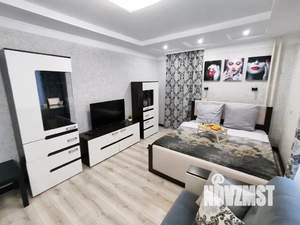 1-к квартира, посуточно, 45м2, 6/9 этаж