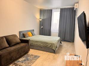 1-к квартира, посуточно, 43м2, 7/18 этаж
