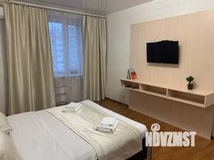 1-к квартира, посуточно, 38м2, 7/9 этаж