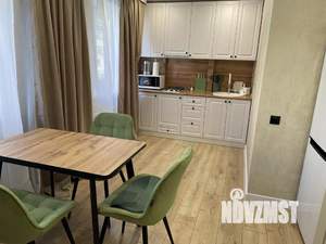 2-к квартира, посуточно, 49м2, 1/1 этаж