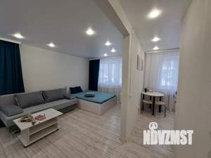 1-к квартира, посуточно, 32м2, 1/5 этаж