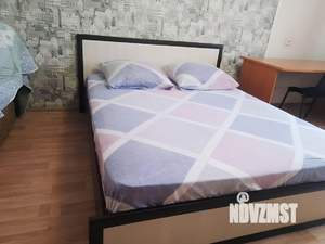 1-к квартира, посуточно, 39м2, 7/10 этаж