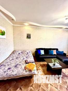 1-к квартира, посуточно, 40м2, 4/10 этаж