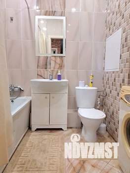 1-к квартира, посуточно, 42м2, 1/9 этаж