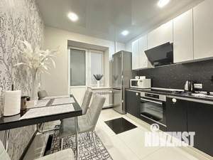 1-к квартира, посуточно, 43м2, 1/1 этаж