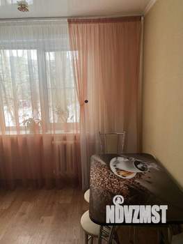 1-к квартира, посуточно, 33м2, 4/10 этаж