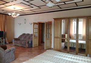 2-к квартира, на длительный срок, 109м2, 3/5 этаж