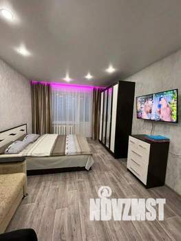 1-к квартира, посуточно, 43м2, 1/1 этаж