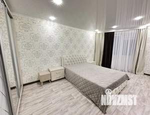 1-к квартира, посуточно, 63м2, 1/1 этаж