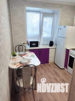 3-к квартира, посуточно, 56м2, 3/5 этаж