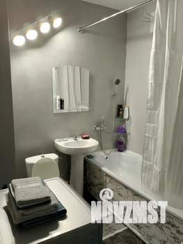 Студия квартира, посуточно, 36м2, 6/12 этаж