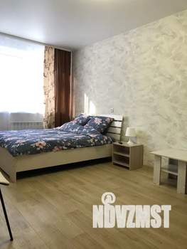 1-к квартира, посуточно, 33м2, 2/5 этаж