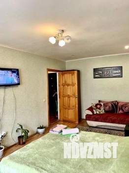 1-к квартира, посуточно, 37м2, 1/1 этаж