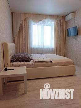 1-к квартира, посуточно, 43м2, 1/1 этаж