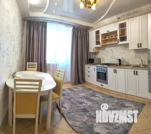 1-к квартира, посуточно, 48м2, 4/12 этаж