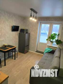 1-к квартира, посуточно, 45м2, 2/18 этаж