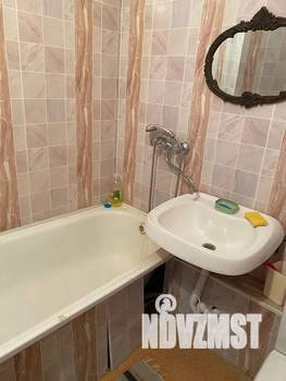 1-к квартира, посуточно, 40м2, 9/10 этаж