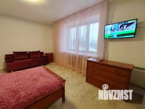 2-к квартира, посуточно, 65м2, 1/10 этаж