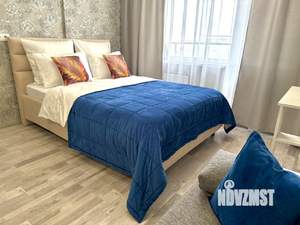 Студия квартира, посуточно, 32м2, 8/12 этаж