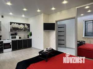 Студия квартира, посуточно, 30м2, 10/18 этаж