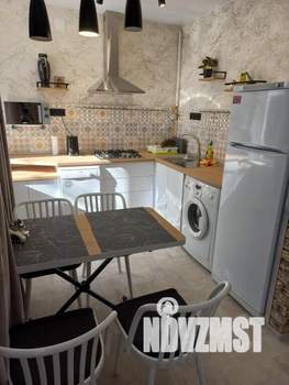 1-к квартира, посуточно, 43м2, 1/1 этаж