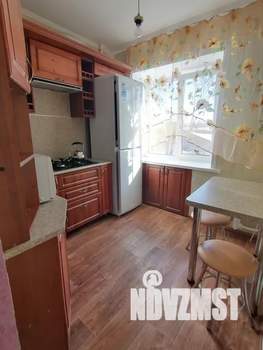 2-к квартира, посуточно, 50м2, 3/5 этаж