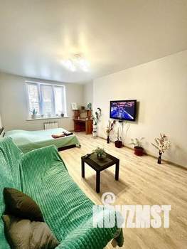 1-к квартира, посуточно, 42м2, 4/5 этаж