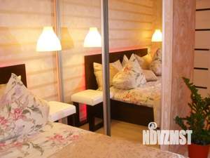 Студия квартира, посуточно, 38м2, 1/4 этаж