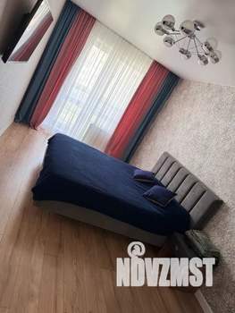 1-к квартира, посуточно, 39м2, 4/9 этаж