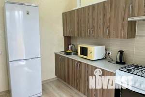 1-к квартира, посуточно, 42м2, 2/9 этаж