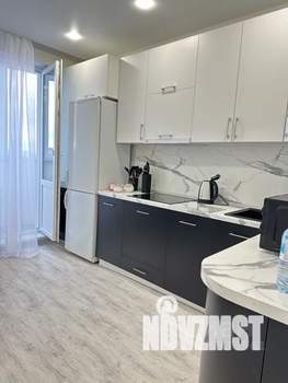 1-к квартира, посуточно, 46м2, 12/18 этаж