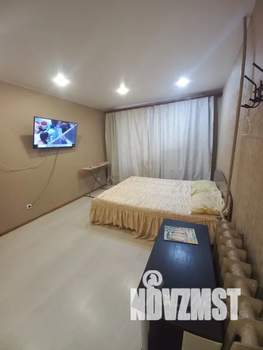 1-к квартира, посуточно, 37м2, 1/10 этаж