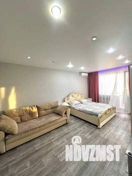 1-к квартира, посуточно, 43м2, 1/1 этаж