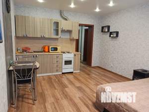 Студия квартира, посуточно, 30м2, 2/9 этаж