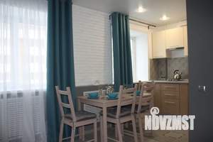 2-к квартира, посуточно, 45м2, 3/6 этаж