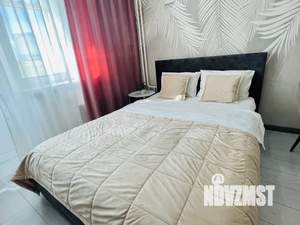 Студия квартира, посуточно, 35м2, 3/9 этаж