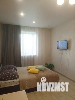 1-к квартира, посуточно, 42м2, 3/16 этаж