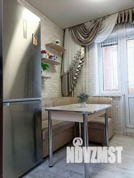 1-к квартира, посуточно, 43м2, 1/1 этаж